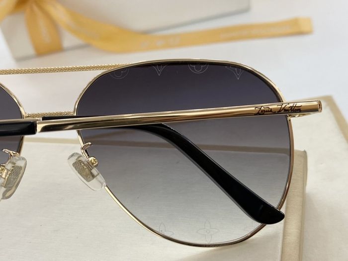 Louis Vuitton Sunglasses Top Quality LVS01030